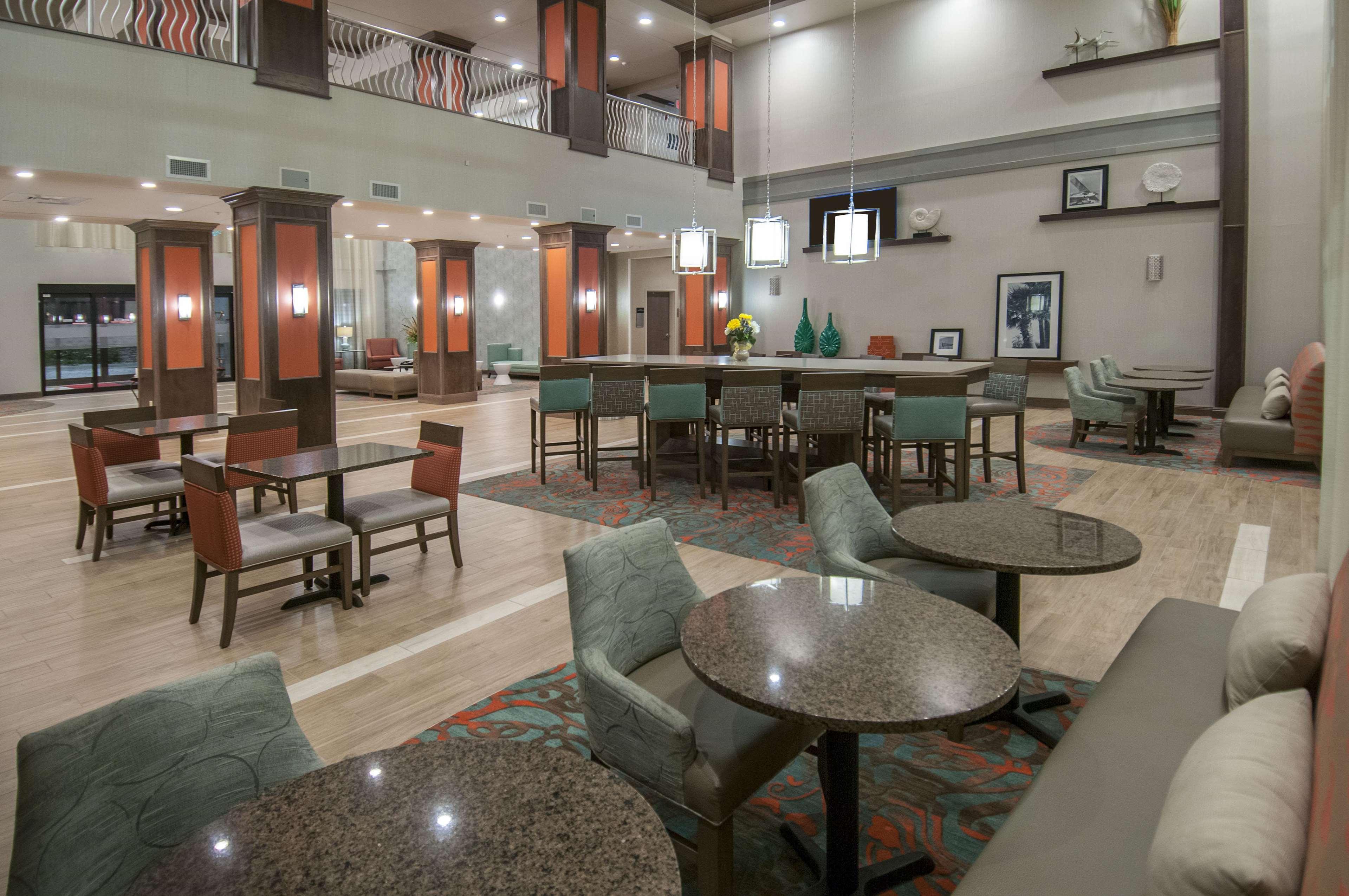 Hampton Inn & Suites Pensacola/I-10 Pine Forest Road Ferry Pass Buitenkant foto